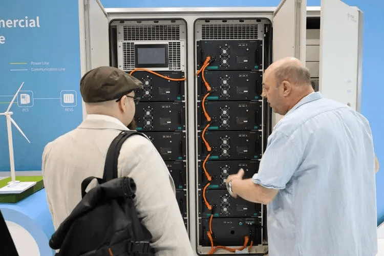 1MW/4MWH Energy Storage Lithium Battery Container System CAN Large Power Station Industry Commercial Backup Power Supply